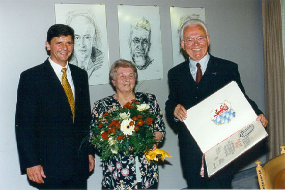 Ehrenbürger 1999 Josef Billinger - Bild: Vilsbiburger Zeitung