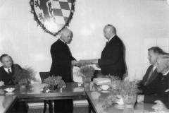 Ehrenbürger 1957 Geistlicher Rat Franz Xaver Hirl