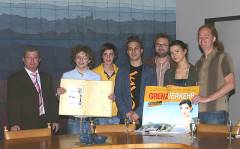 Gästebuch der Stadt Vilsbiburg, 05.05.2006: Kinofilm Grenzverkehr Gästebuch der Stadt Vilsbiburg, 05.05.2006: Kinofilm Grenzverkehr