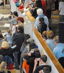 Grossansicht in neuem Fenster: 20 Jahre Kindergarten St. Martin: Feier mit einem Kinder-Musiktheater (Bild 5)