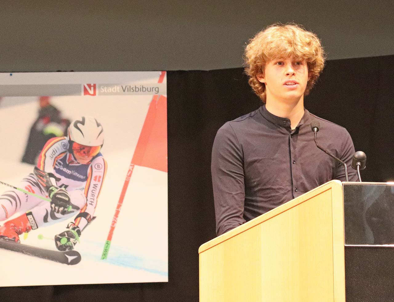 Manfred-Paech-Jugendsportpreis 2020 - Maximilian Eller bei seiner Dankesrede Manfred-Paech-Jugendsportpreis 2020 - Maximilian Eller bei seiner Dankesrede