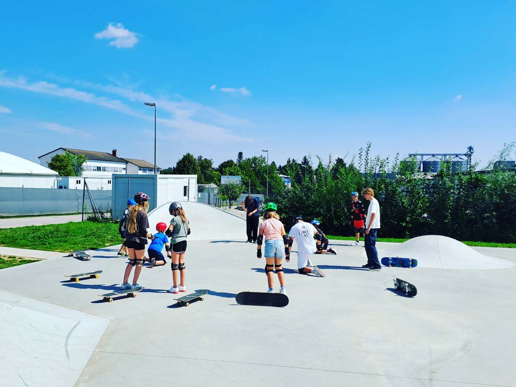 Skaterplatz mit Soccer- und Basketballcourt an der Dieselstraße (Bild 2)