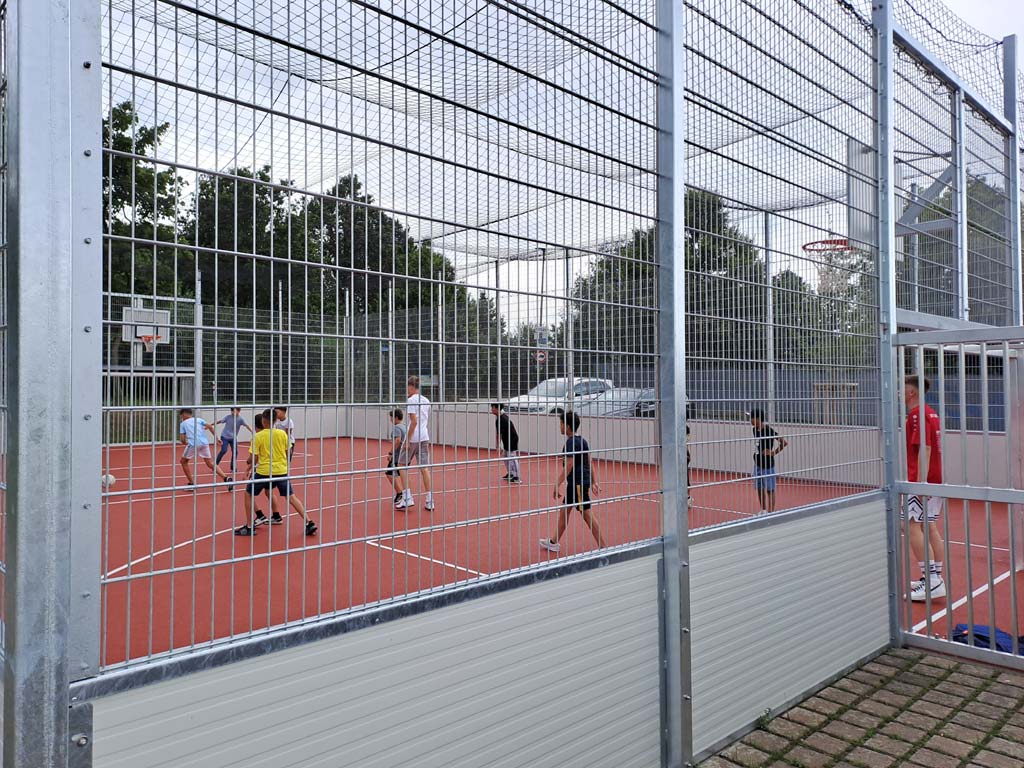 Skaterplatz mit Soccer- und Basketballcourt an der Dieselstraße (Bild 4)