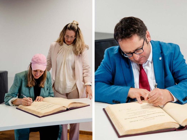 Gästebuch der Stadt Vilsbiburg, 19.09.2025 - Eilika Prinzessin von Anhalt und Staatssekretär Tobias Gotthardt.